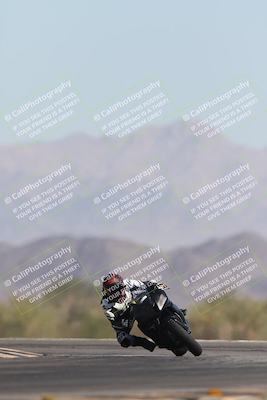 media/Oct-26-2025-Race Pace (Sun) [[c1447ca738]]/Non Verified (1st 20 Minutes of every Hour)/4-Turn 14 (1110am)/